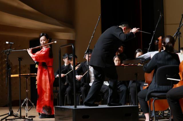  技术解析：范临风竹笛专场音乐会的现代音乐叙事 文化旅游