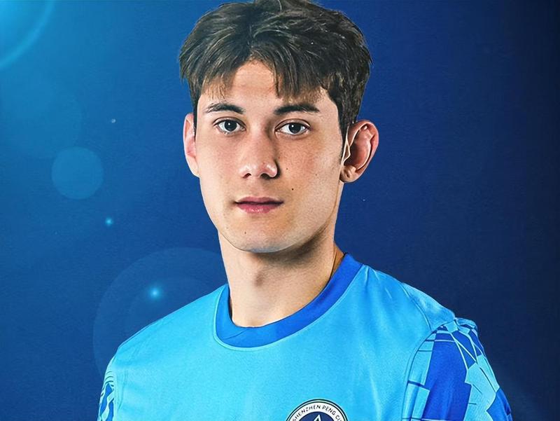  技术解码：替补奇兵拜合拉木的战术价值与成长路径 体育新闻 技术解码：替补奇兵拜合拉木的战术价值与成长路径 体育新闻