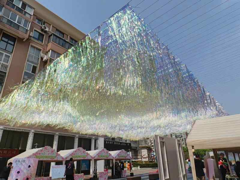  技术解构·光影艺术赋能社区空间：古北万科广场遮阳装置设计复盘 文化旅游